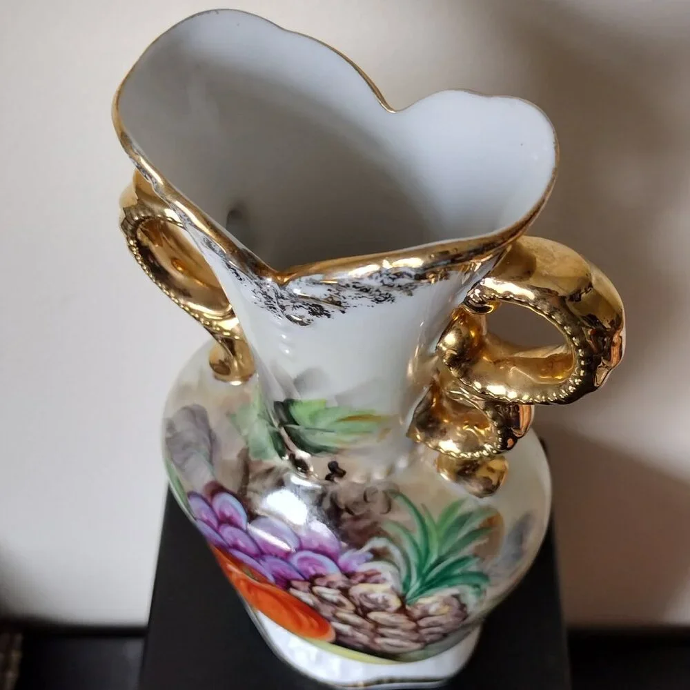 VINTAGE UCAGCO CERAMIC DOUBLE HANDLE BUD VASE